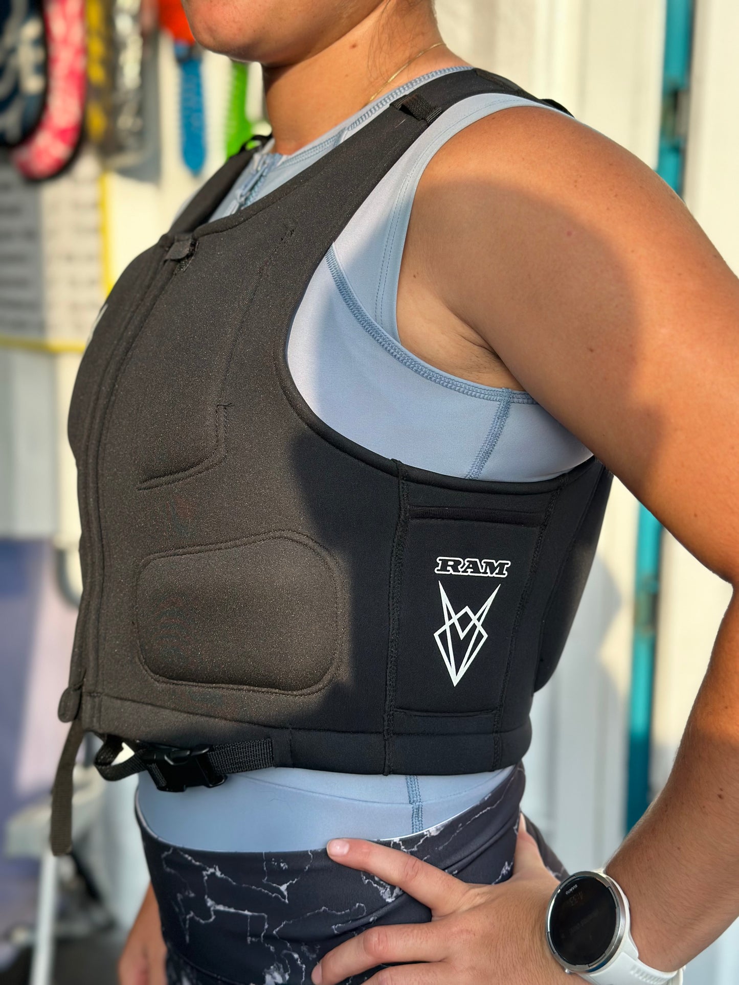 RAM CHALECO DE NEOPRENO CON CREMALLERA