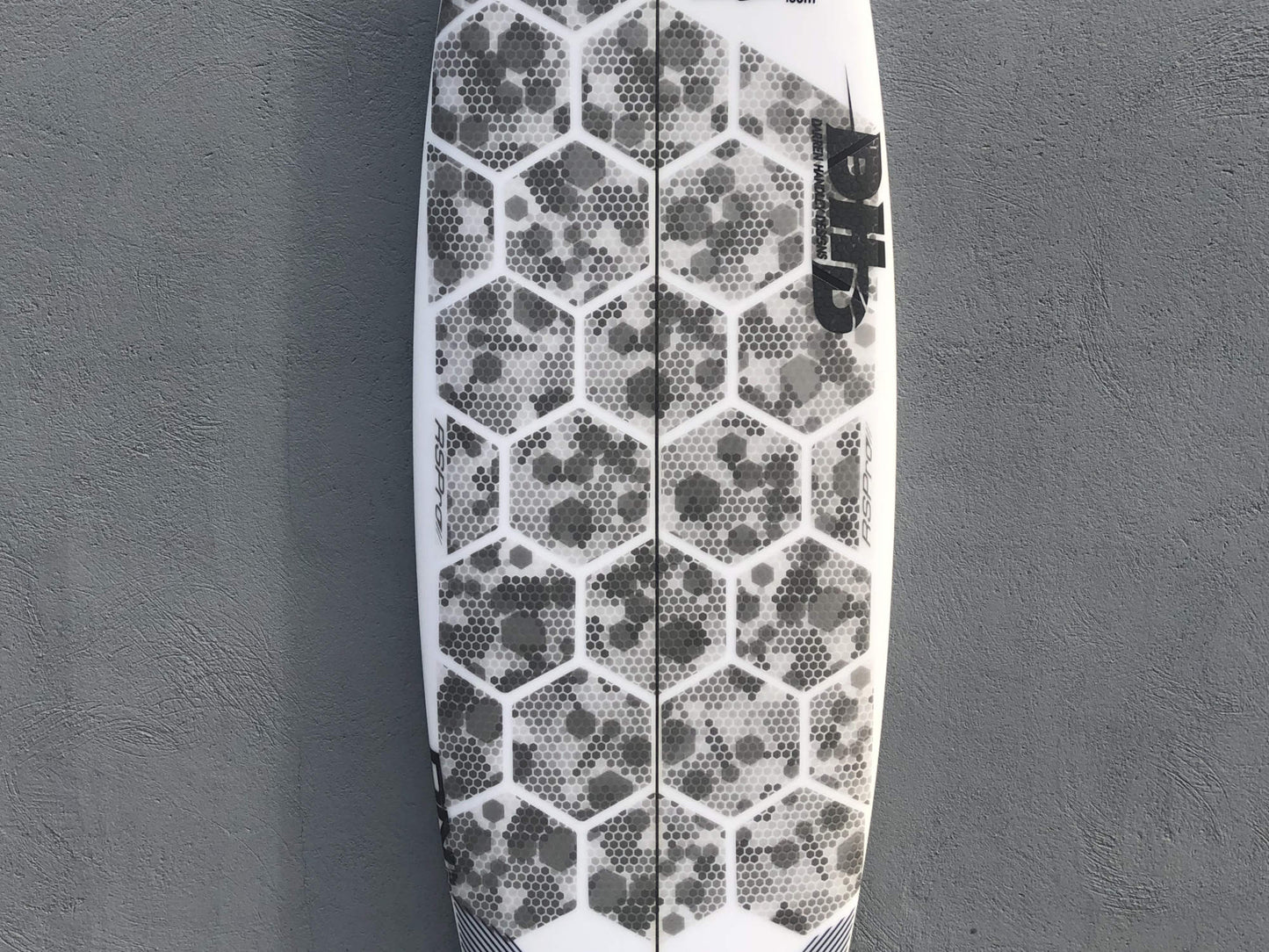 HexaTraction Camo Edition